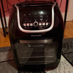 PowerXL VORTEX AIR FRYER PRO PLUS
USED ONLY 3 TIMES